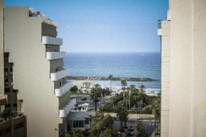 Skyline 1BR Apartment with City and Sea View by Sea N' Rent